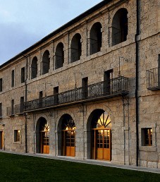 VIINI 4_2013_Ribera del Duero artikkelikuva