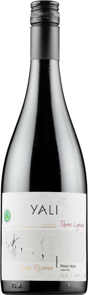 Yali Three Lagoons Gran Reserva Pinot Noir 2011