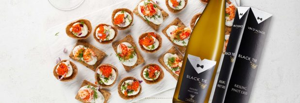 Black Tie by Pfaff 2020 ja pikkusyötävät