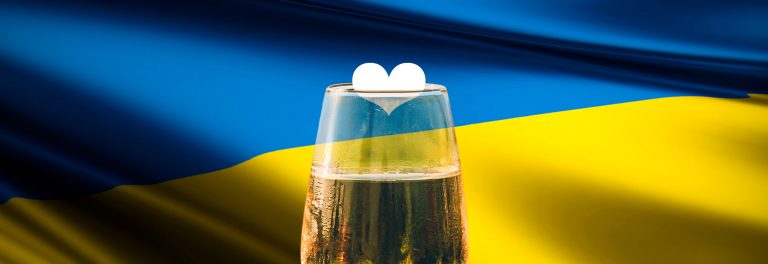 Viinilehti ❤️ Ukraina – Hyväntekeväisyystasting Ukrainan hyväksi